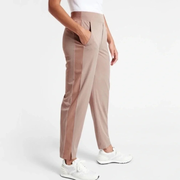 Athleta Brooklyn Textured Ankle Pant in Grain Camo Mocha Latte - Picture 1 of 9
